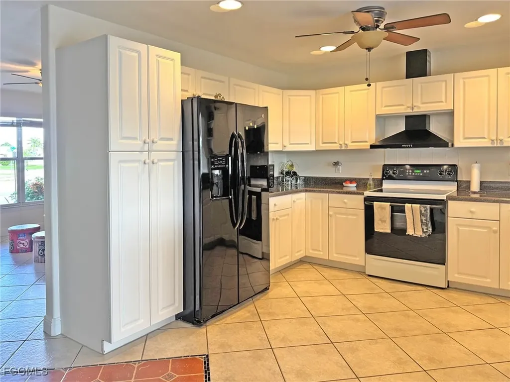 1240 Shelby Parkway Cape Coral FL 33904