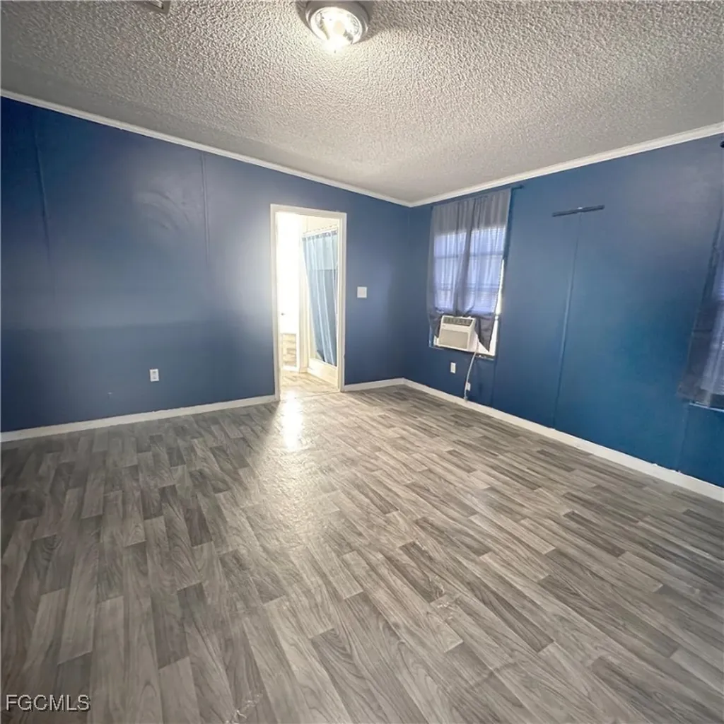 7607 Peyraud Drive North Fort Myers FL 33917