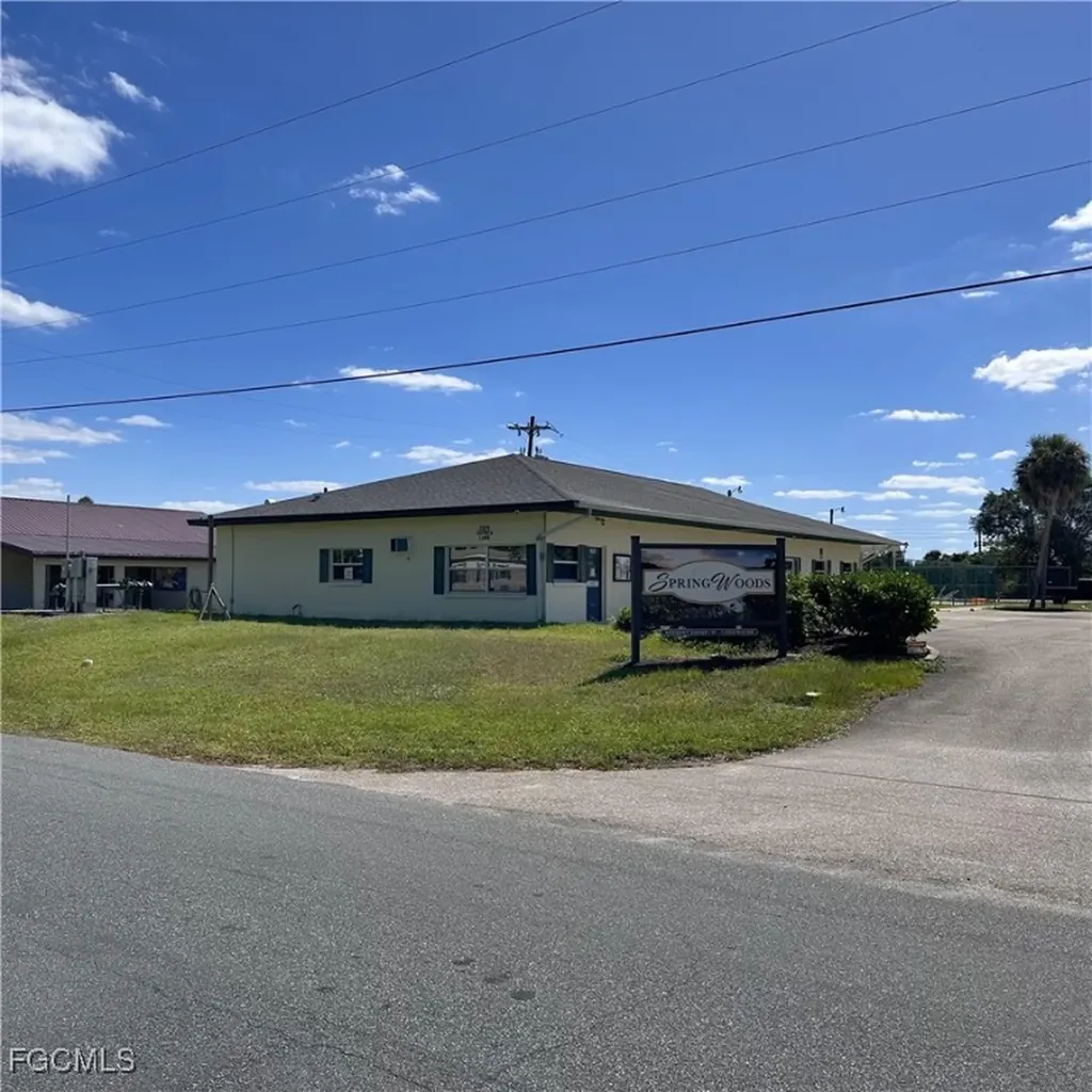 7607 Peyraud Drive North Fort Myers FL 33917