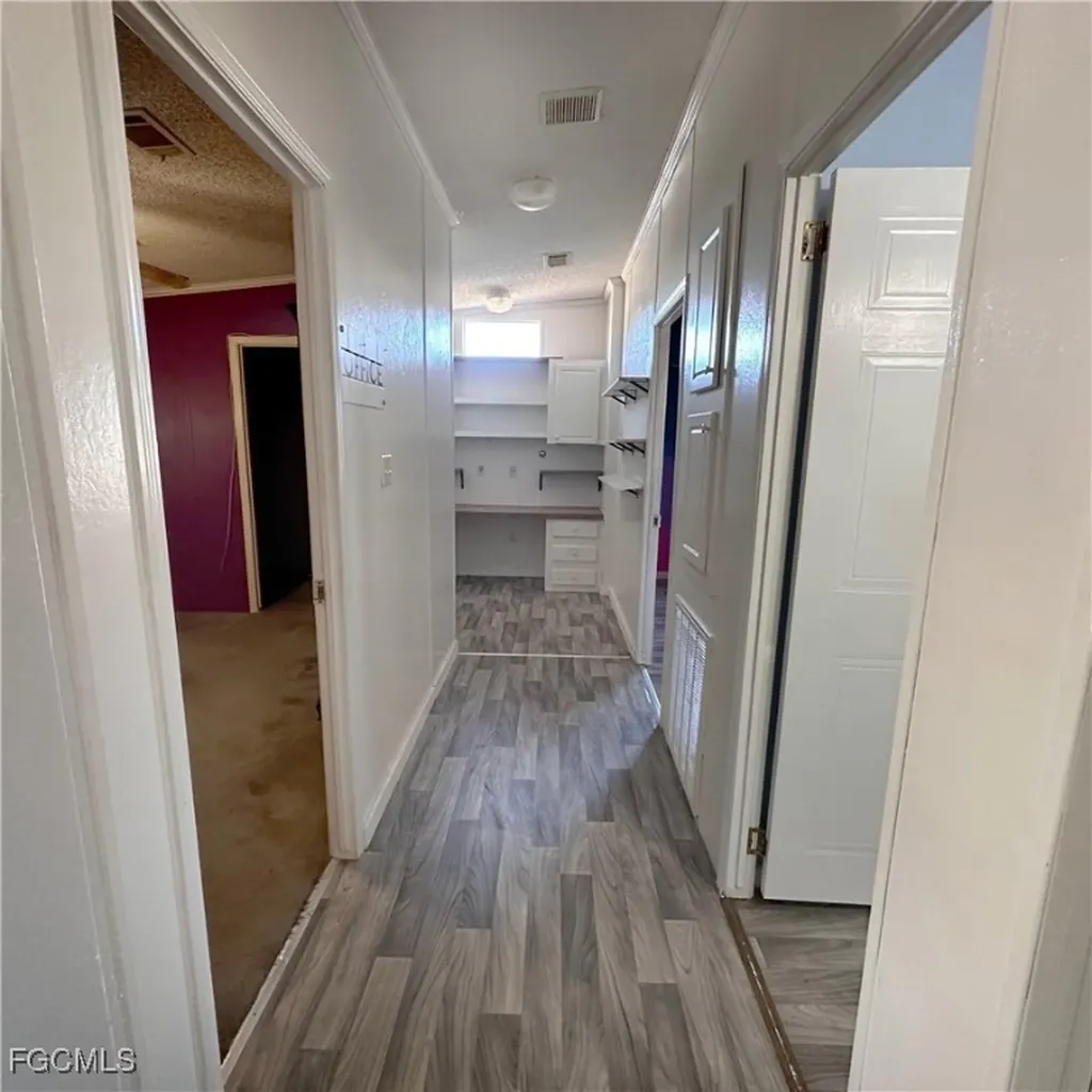 7607 Peyraud Drive North Fort Myers FL 33917