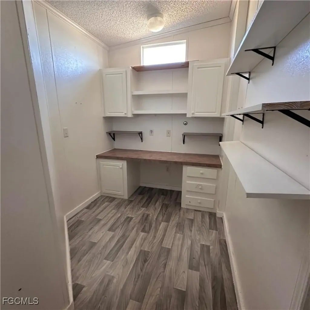 7607 Peyraud Drive North Fort Myers FL 33917