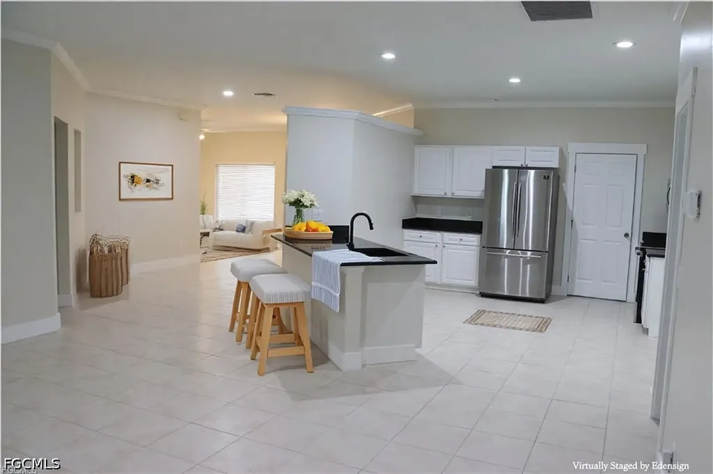 3310 SW 26th Avenue Cape Coral FL 33914