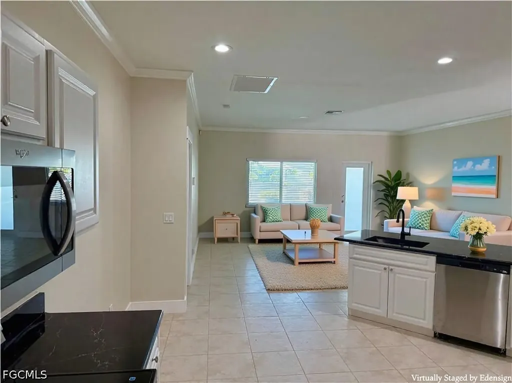 3310 SW 26th Avenue Cape Coral FL 33914