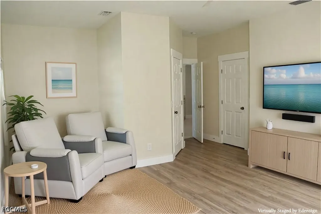3310 SW 26th Avenue Cape Coral FL 33914