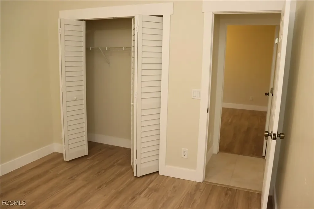 3310 SW 26th Avenue Cape Coral FL 33914