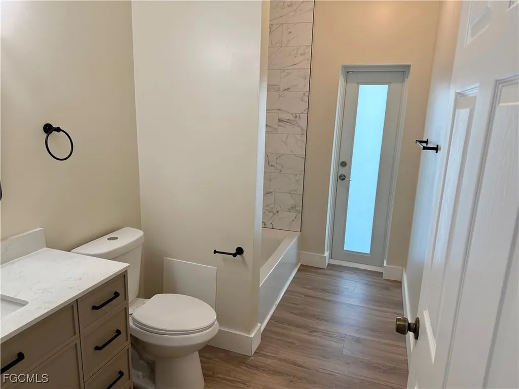 3310 SW 26th Avenue Cape Coral FL 33914