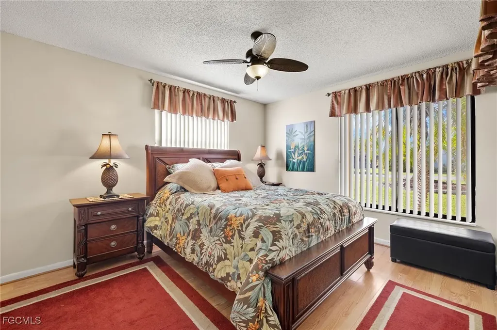 3909 SE 1st Avenue Cape Coral FL 33904