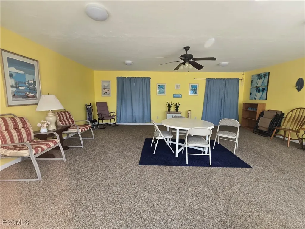 4424 SW 8th Place Cape Coral FL 33914