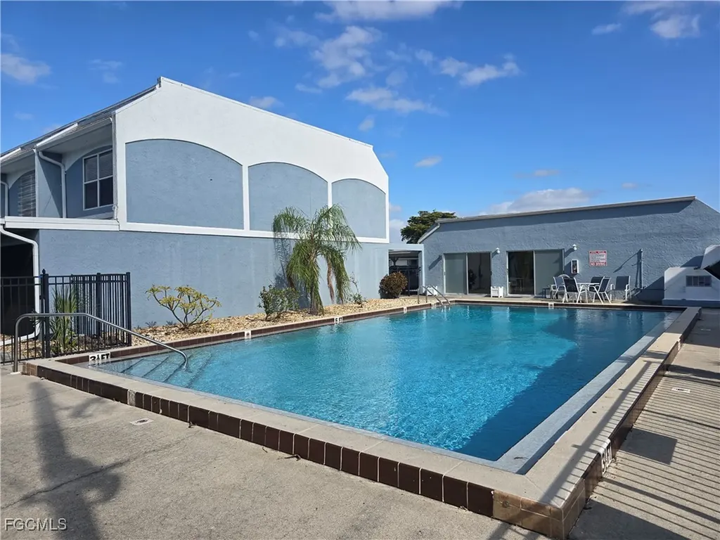 4424 SW 8th Place Cape Coral FL 33914