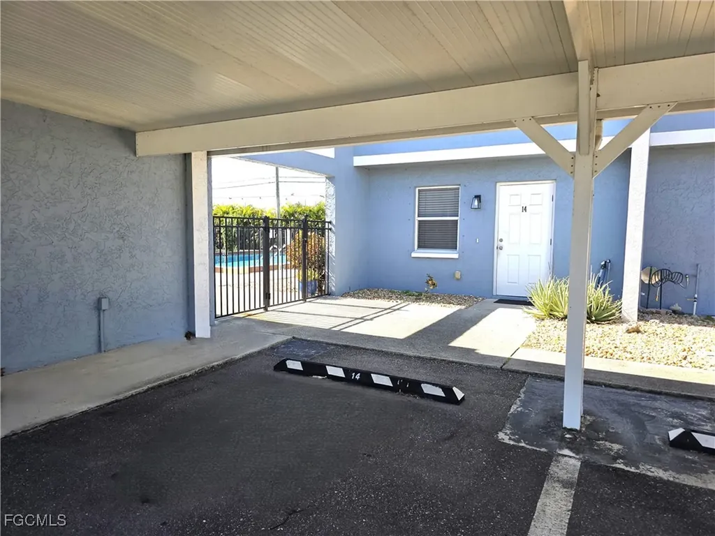 4424 SW 8th Place Cape Coral FL 33914