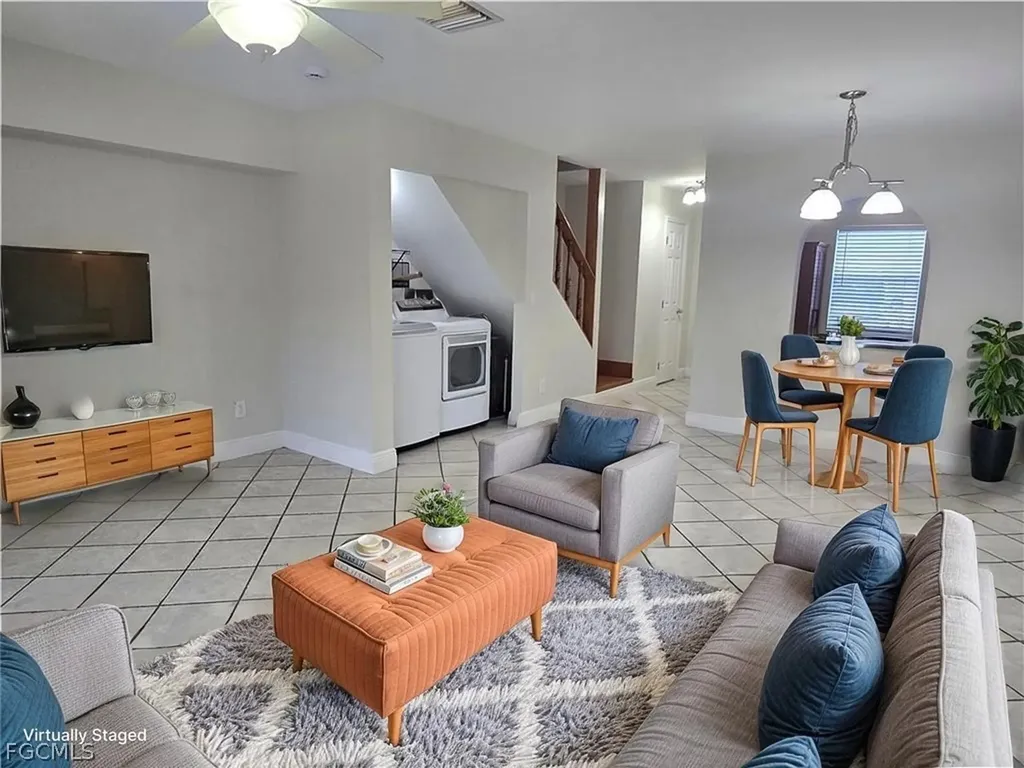 4424 SW 8th Place Cape Coral FL 33914