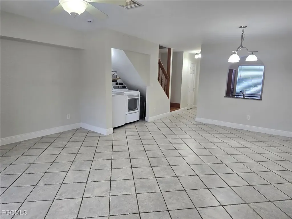 4424 SW 8th Place Cape Coral FL 33914