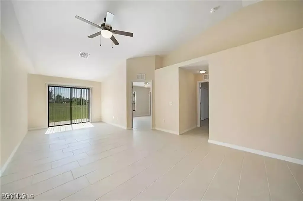 1114 SW 15th Place Cape Coral FL 33991
