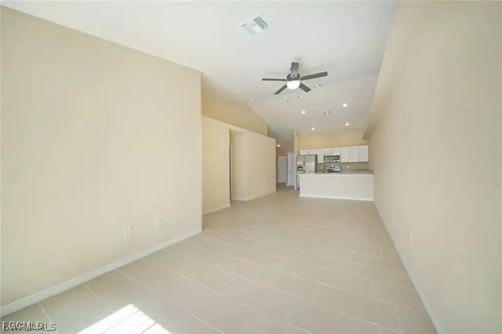 1114 SW 15th Place Cape Coral FL 33991