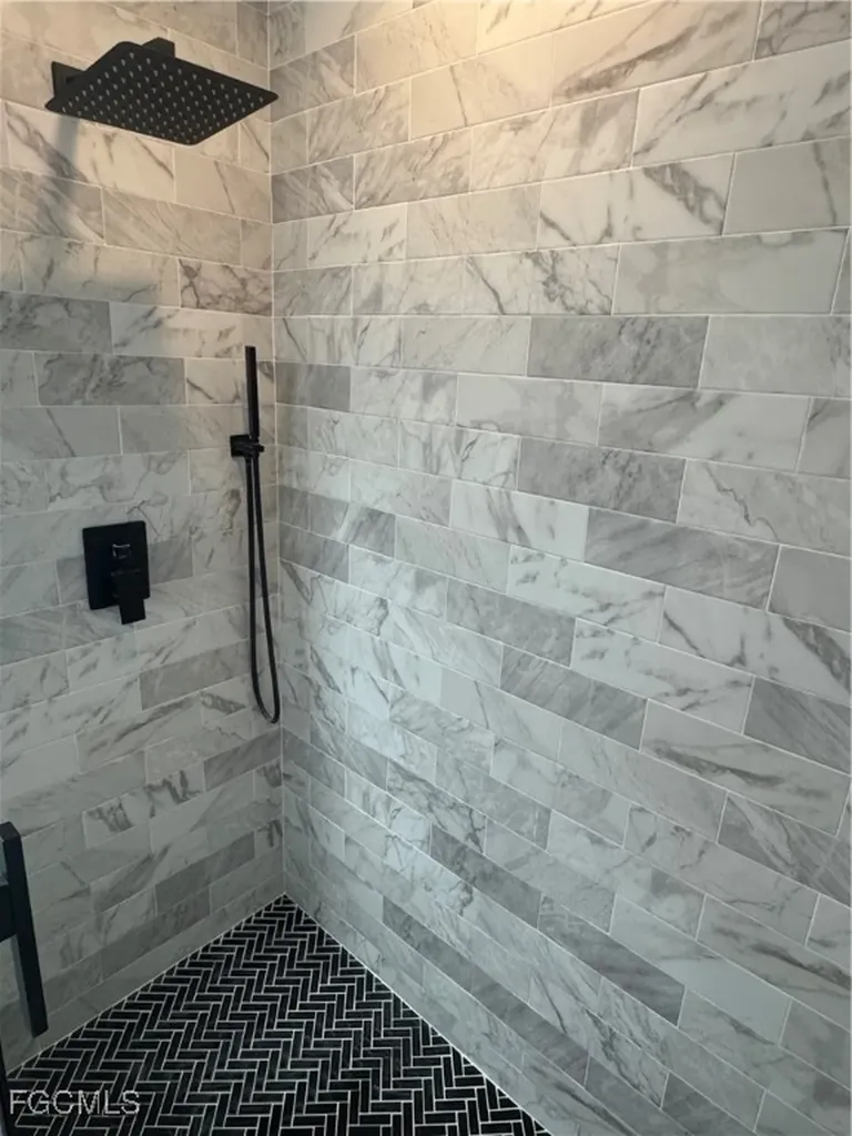 3741 NE 13th Avenue Cape Coral FL 33909