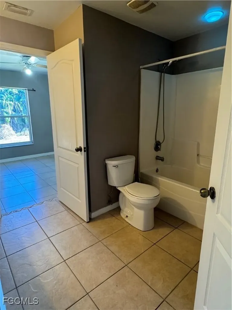 3741 NE 13th Avenue Cape Coral FL 33909