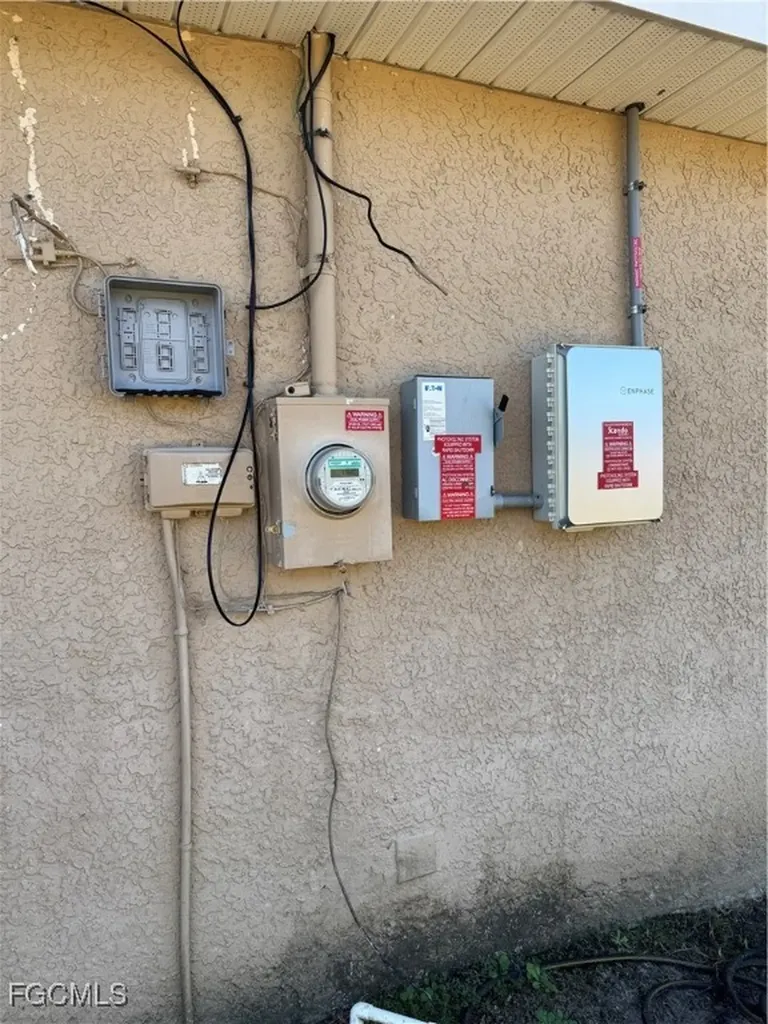 3741 NE 13th Avenue Cape Coral FL 33909