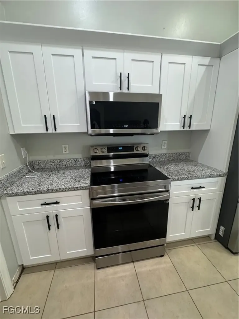 3741 NE 13th Avenue Cape Coral FL 33909