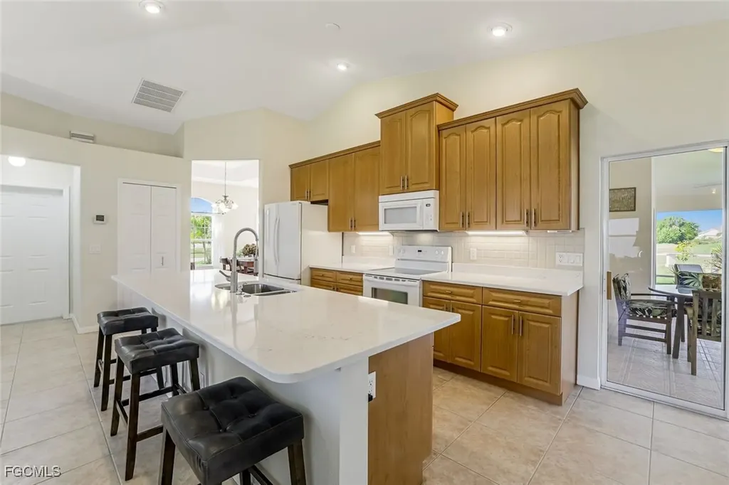 2931 NW 18th Terrace Cape Coral FL 33993