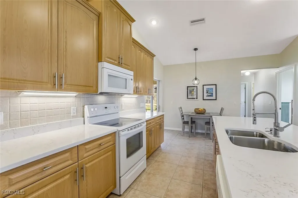 2931 NW 18th Terrace Cape Coral FL 33993