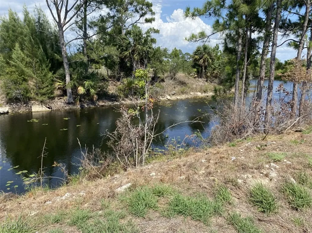 4405 NE 22nd Avenue Cape Coral FL 33909