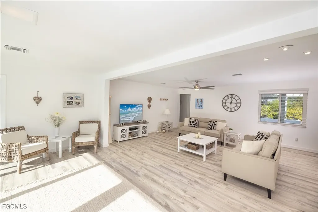 4639 Brainard Bayou Road Sanibel FL 33957