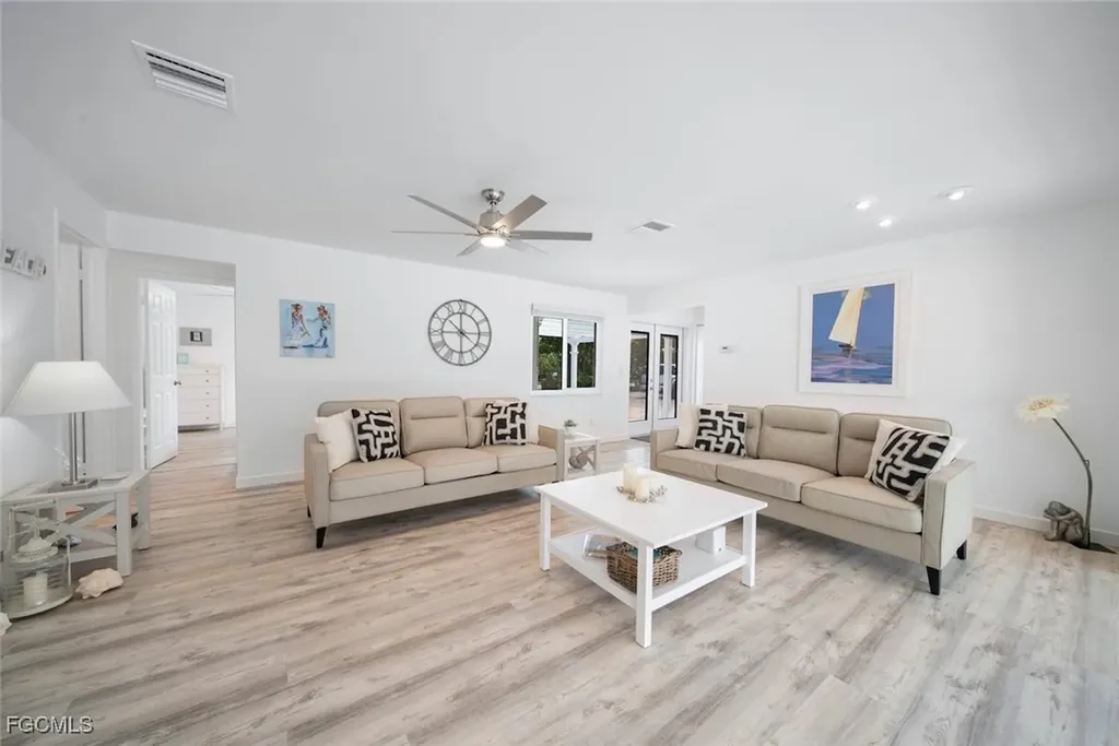 4639 Brainard Bayou Road Sanibel FL 33957