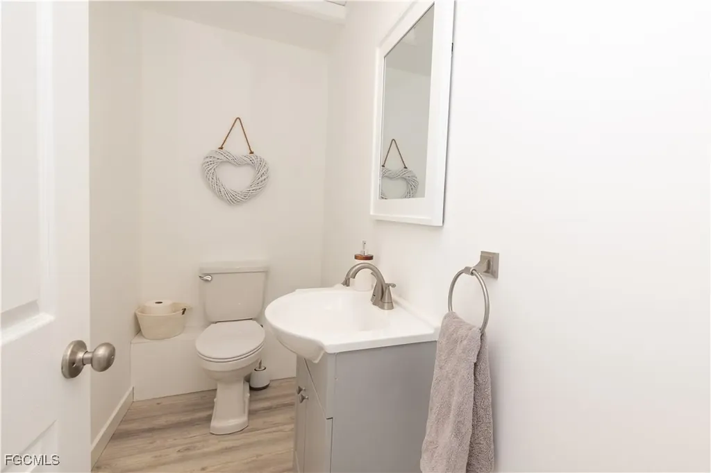 4639 Brainard Bayou Road Sanibel FL 33957