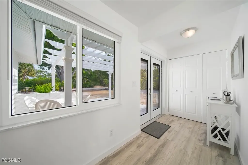 4639 Brainard Bayou Road Sanibel FL 33957