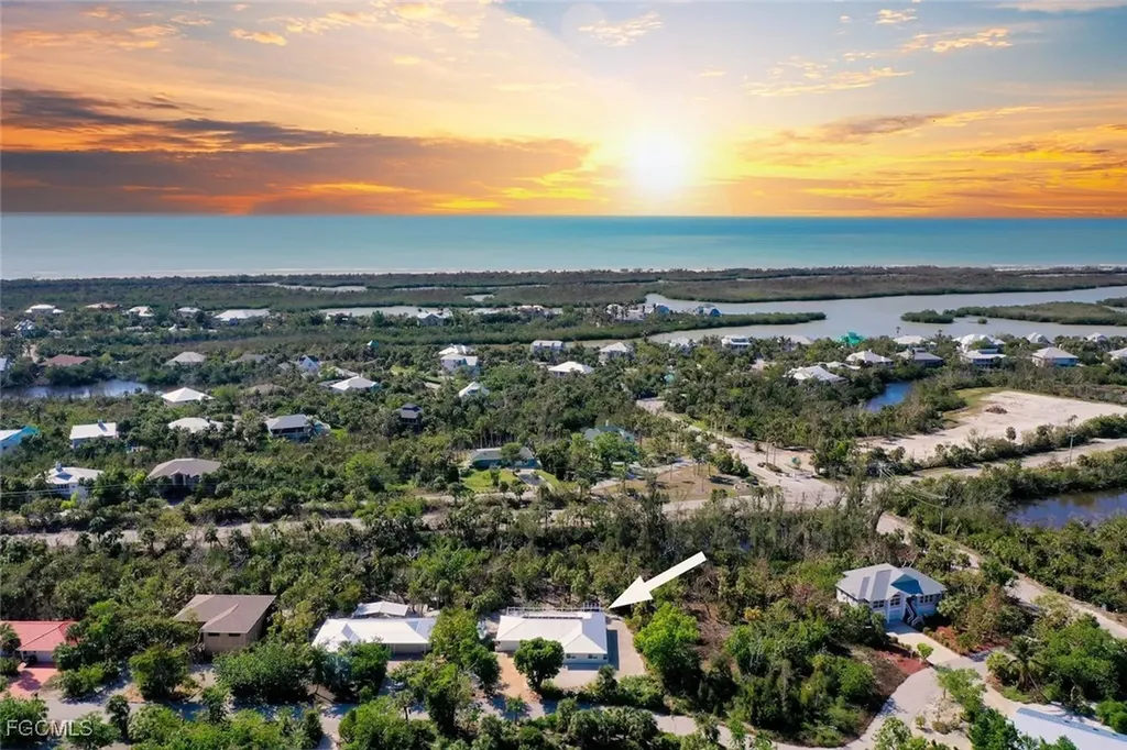 4639 Brainard Bayou Road Sanibel FL 33957