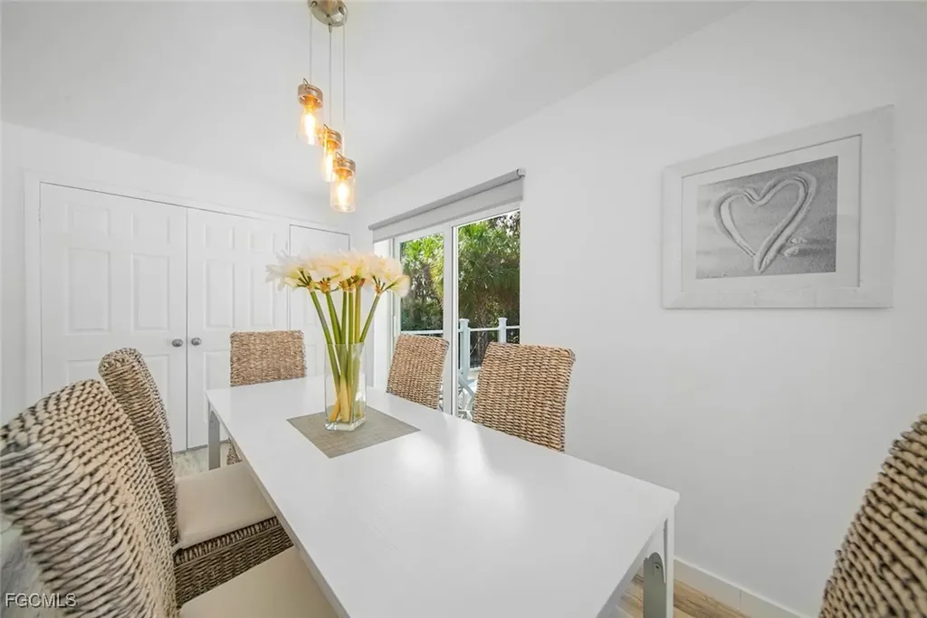 4639 Brainard Bayou Road Sanibel FL 33957