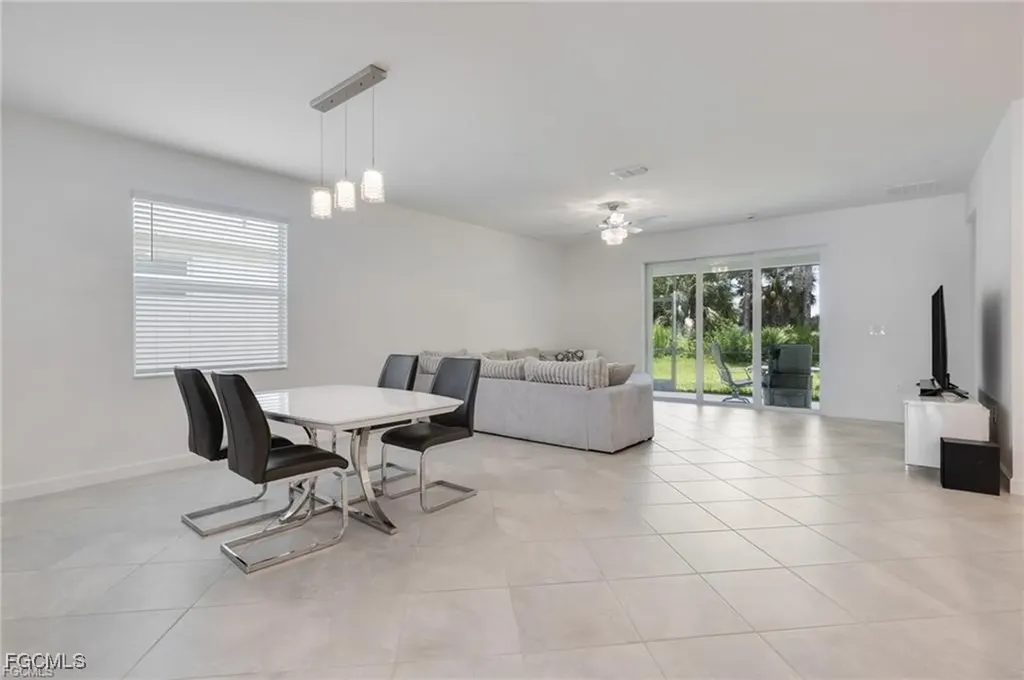 9146 Leatherwood Loop Lehigh Acres FL 33936
