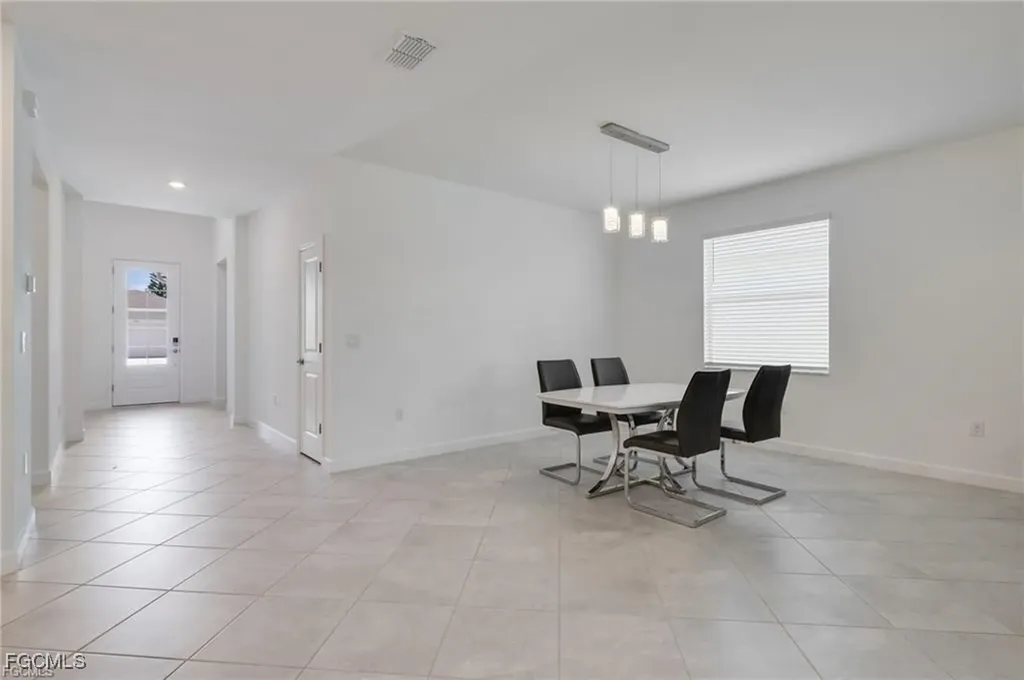 9146 Leatherwood Loop Lehigh Acres FL 33936