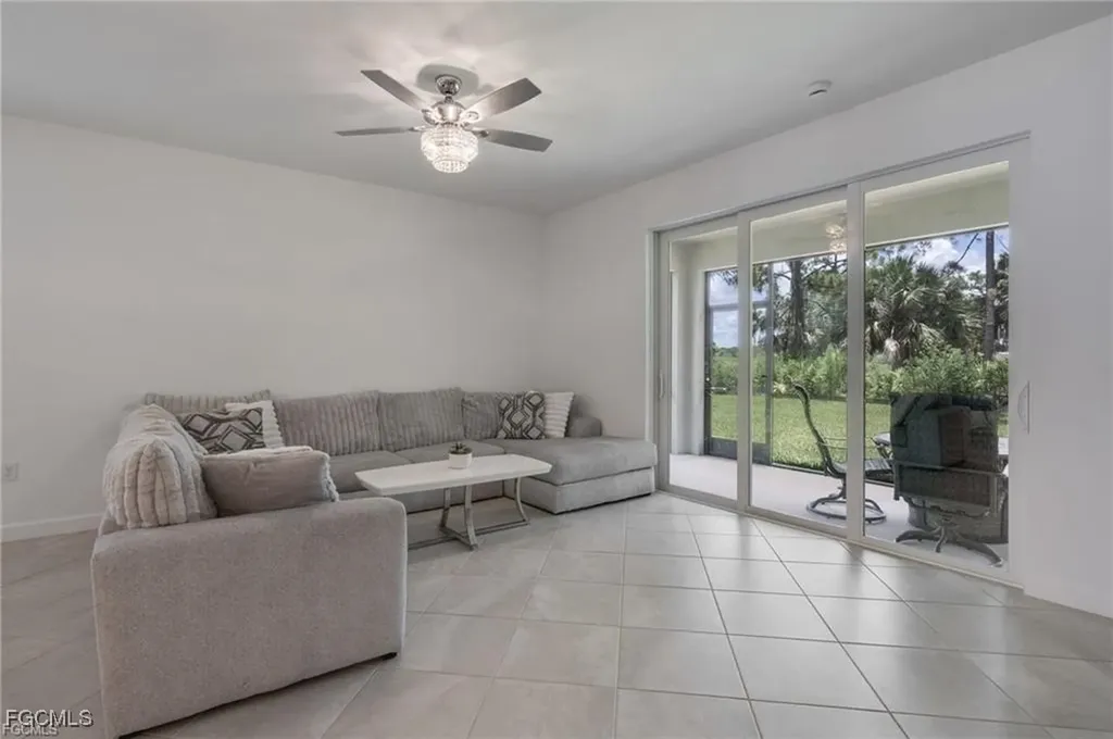 9146 Leatherwood Loop Lehigh Acres FL 33936