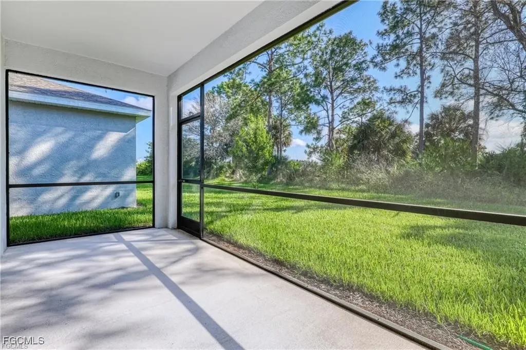 9146 Leatherwood Loop Lehigh Acres FL 33936