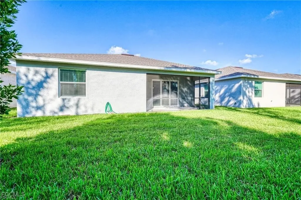 9146 Leatherwood Loop Lehigh Acres FL 33936