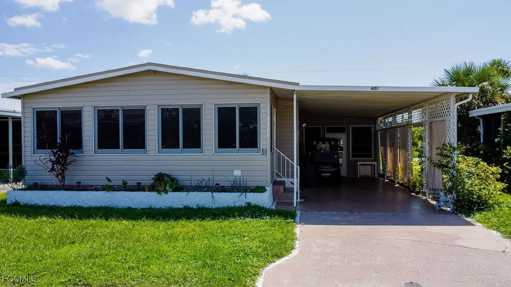 5506 Virginia Dare Lane North Fort Myers FL 33917