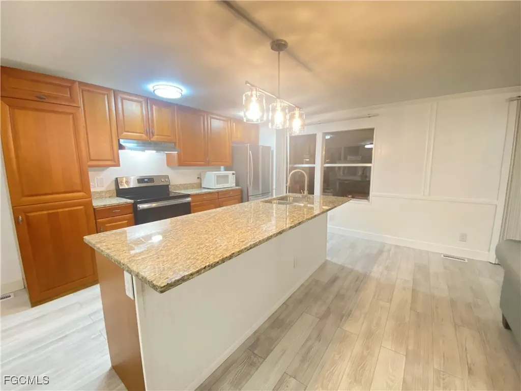 5506 Virginia Dare Lane North Fort Myers FL 33917