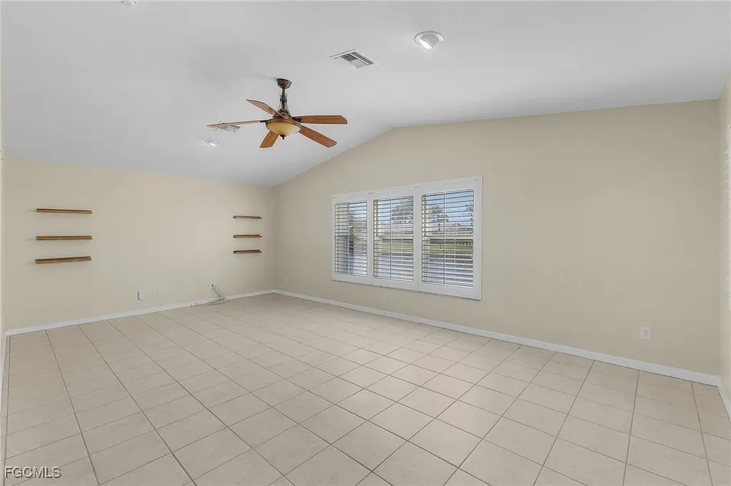 1230 SW 4th Avenue Cape Coral FL 33991