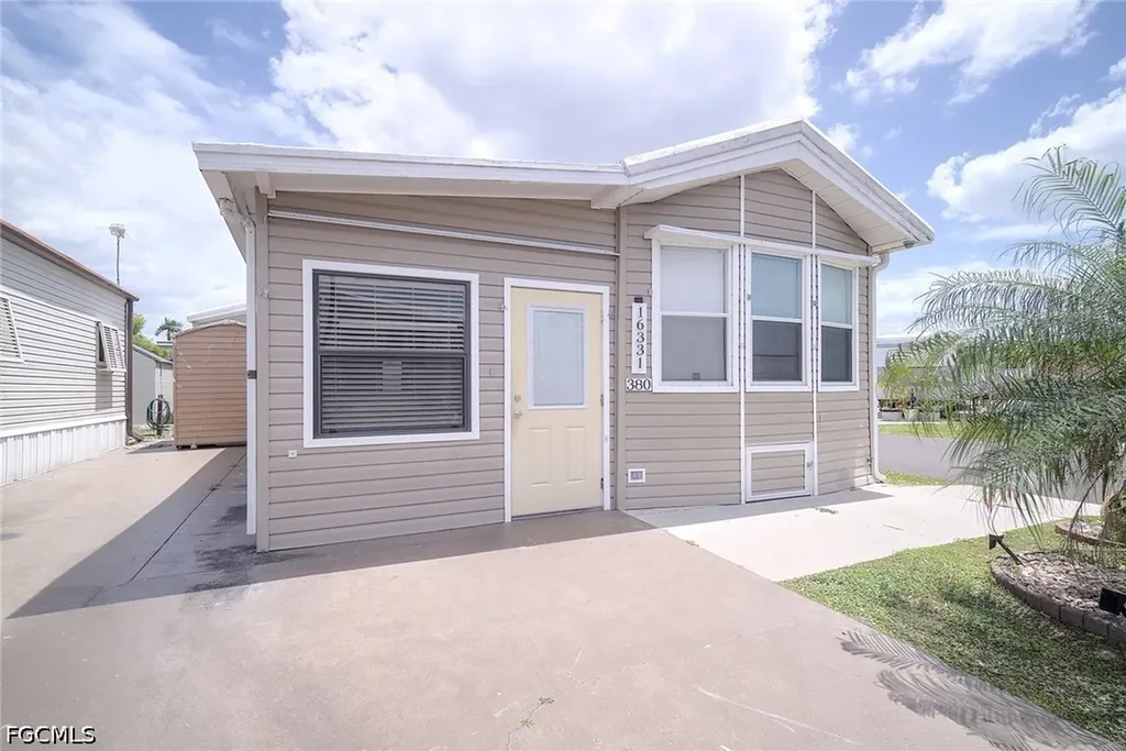 16331 Hermit Thrush Lane Fort Myers FL 33908