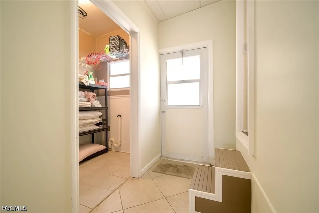 16331 Hermit Thrush Lane Fort Myers FL 33908