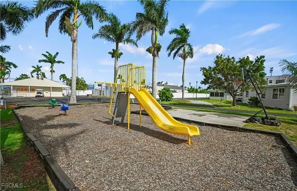 16331 Hermit Thrush Lane Fort Myers FL 33908