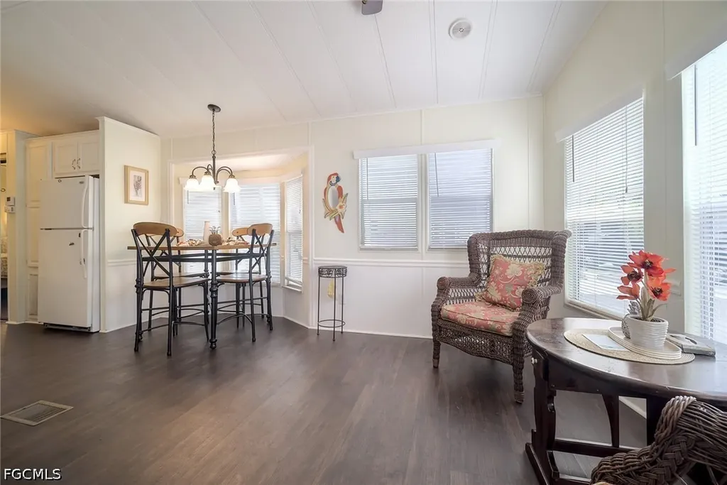 16331 Hermit Thrush Lane Fort Myers FL 33908