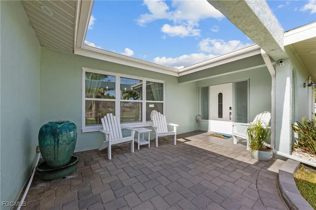 3506 SE 22nd Place Cape Coral FL 33904