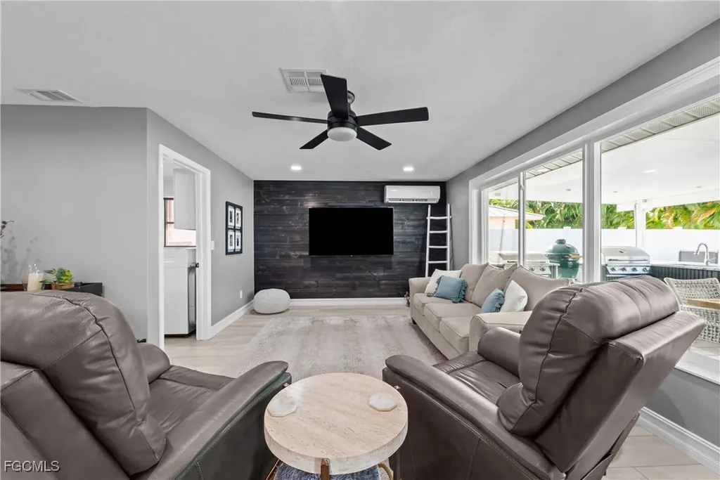 3506 SE 22nd Place Cape Coral FL 33904