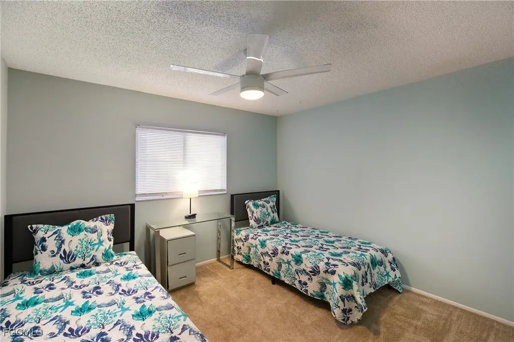 2111 Barkeley Lane Fort Myers FL 33907