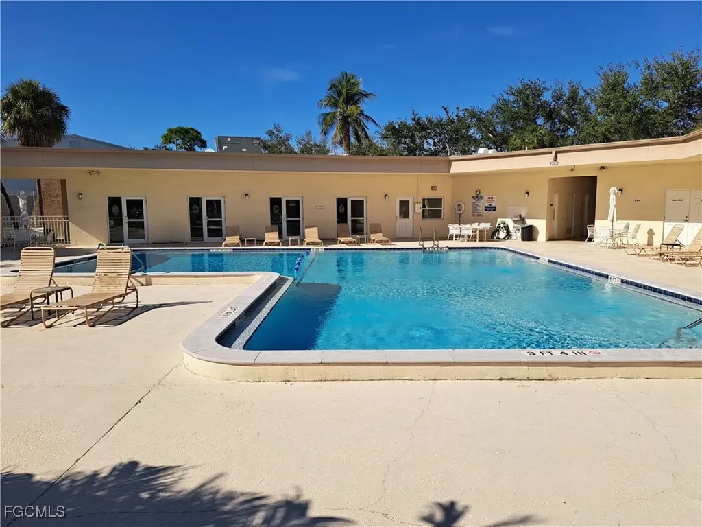 2111 Barkeley Lane Fort Myers FL 33907