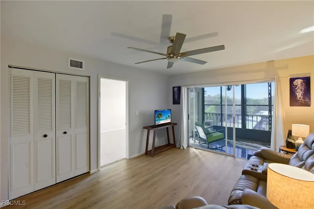 2111 Barkeley Lane Fort Myers FL 33907