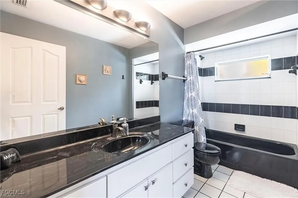 209 NW 20th Avenue Cape Coral FL 33993