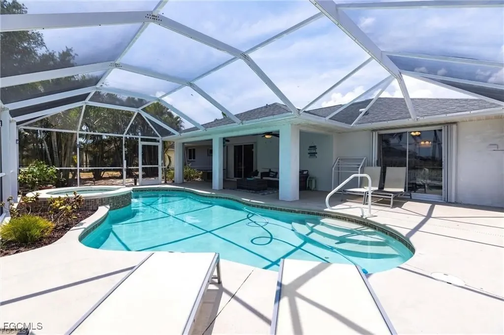 209 NW 20th Avenue Cape Coral FL 33993